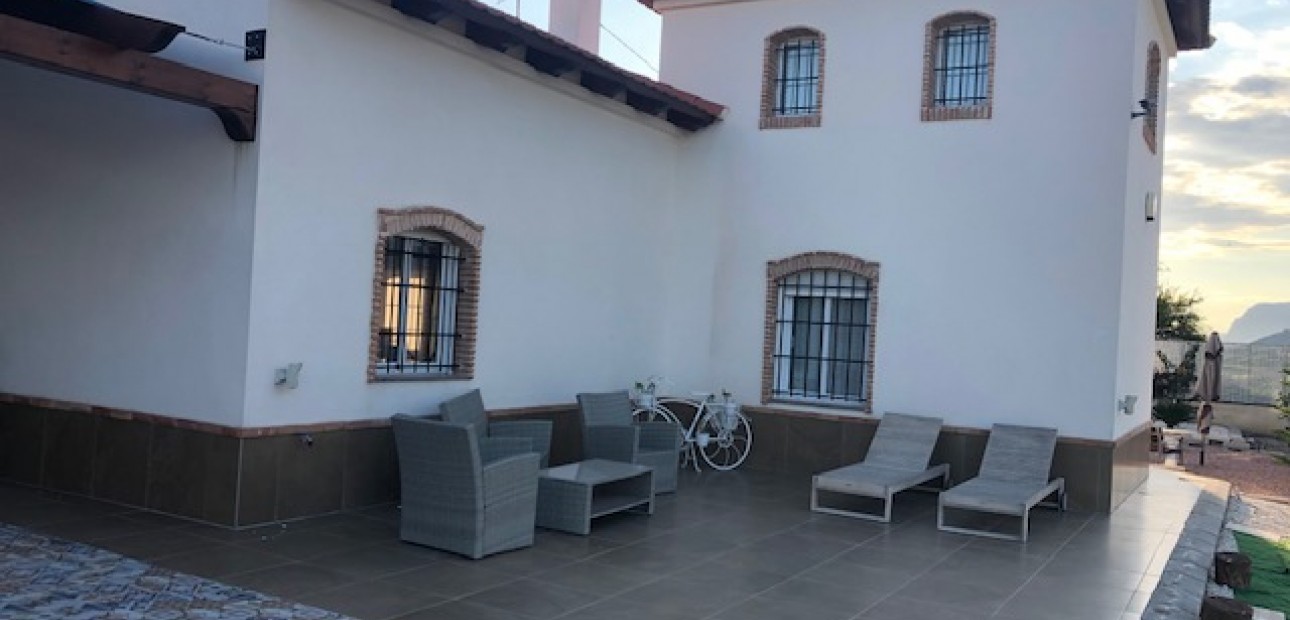 Nueva construcción  - Finca Country Property -
Orihuela