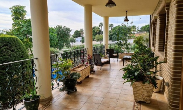 Sale - Villa -
Ciudad Quesada