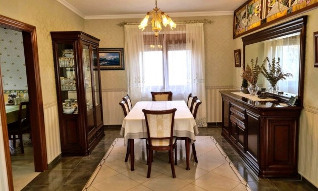 Sale - Villa -
Ciudad Quesada