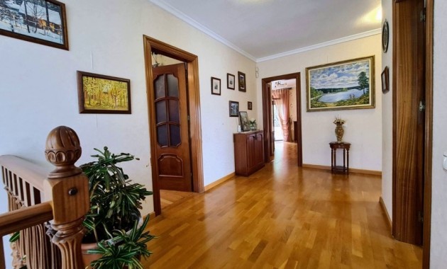 Sale - Villa -
Ciudad Quesada