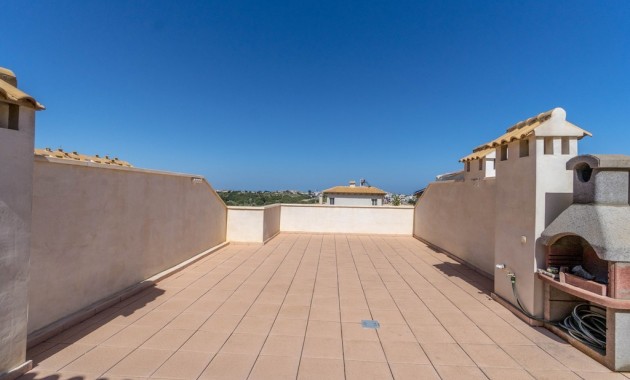 Venta - Apartamento / piso -
Dehesa de Campoamor