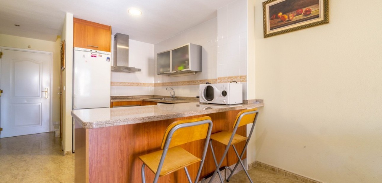 Venta - Apartamento / piso -
Dehesa de Campoamor