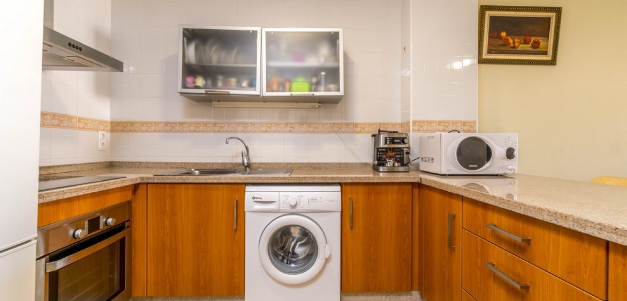 Venta - Apartamento / piso -
Dehesa de Campoamor