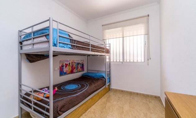 Venta - Apartamento / piso -
Dehesa de Campoamor