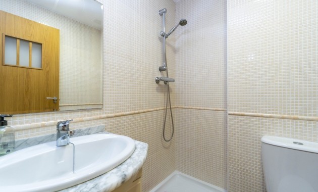 Venta - Apartamento / piso -
Dehesa de Campoamor