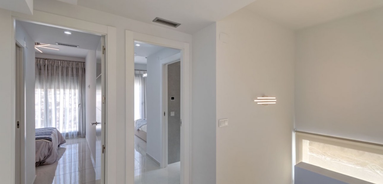 Nieuwbouw - Villa -
San Miguel de Salinas