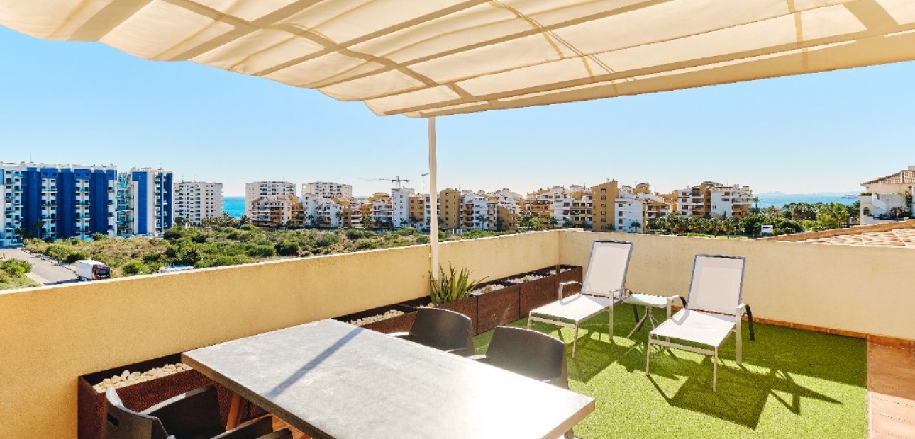 Vakantie verhuur - Appartement / flat -
Punta Prima - La Entrada