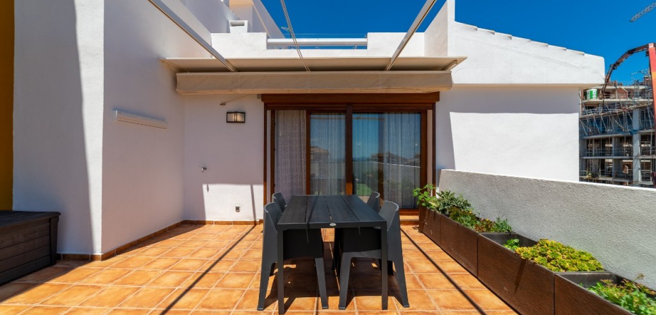 Vakantie verhuur - Appartement / flat -
Punta Prima - La Entrada
