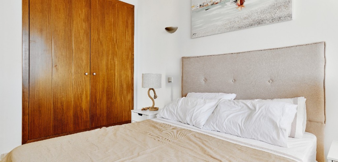 Vakantie verhuur - Appartement / flat -
Punta Prima - La Entrada