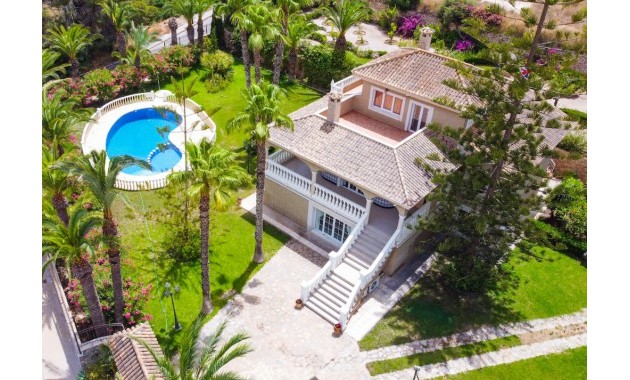 Venta - Luxury Villa -
Villamartin