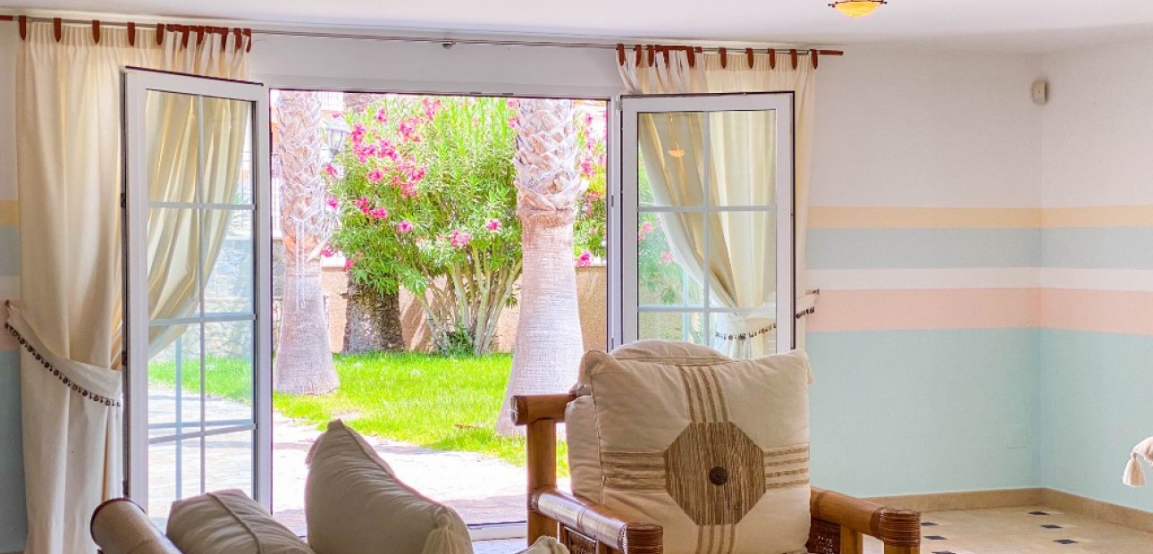 Venta - Luxury Villa -
Villamartin