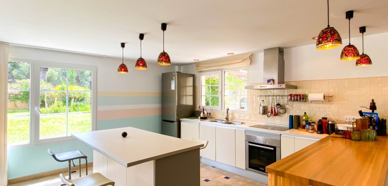 Venta - Luxury Villa -
Villamartin