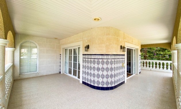 Venta - Luxury Villa -
Villamartin