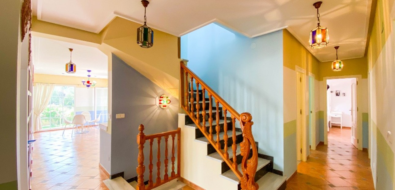 Venta - Luxury Villa -
Villamartin