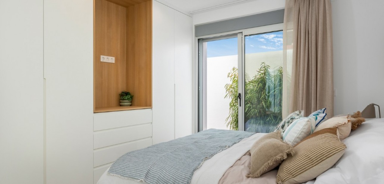 Nieuwbouw - Semi - Detached Villa -
La Marina