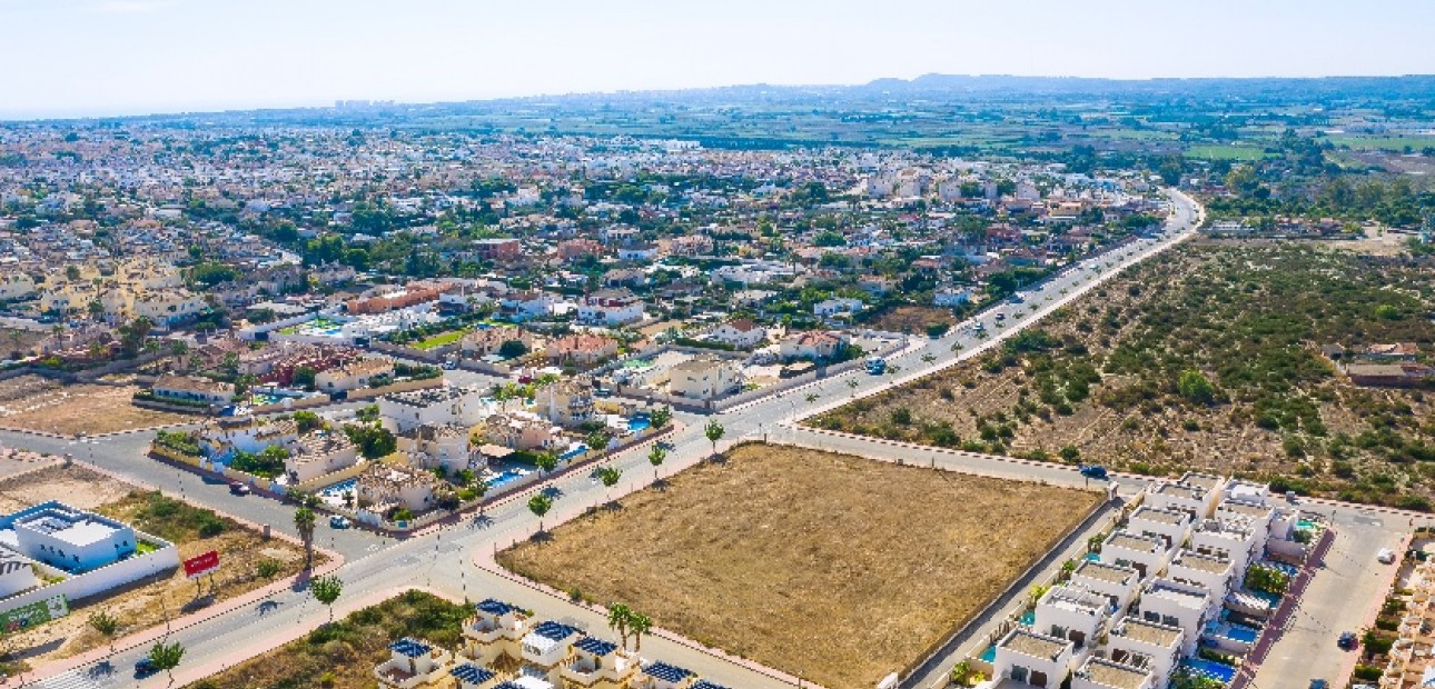 Nieuwbouw - Semi - Detached Villa -
La Marina
