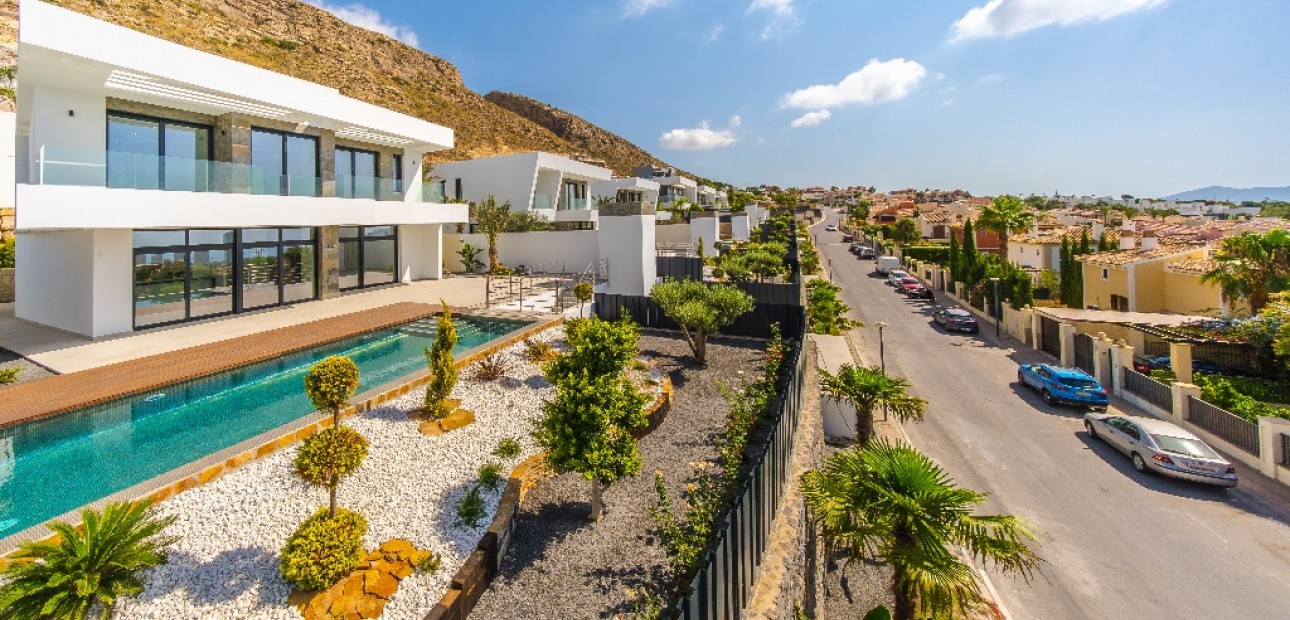 New Build - Villa -
Finestrat