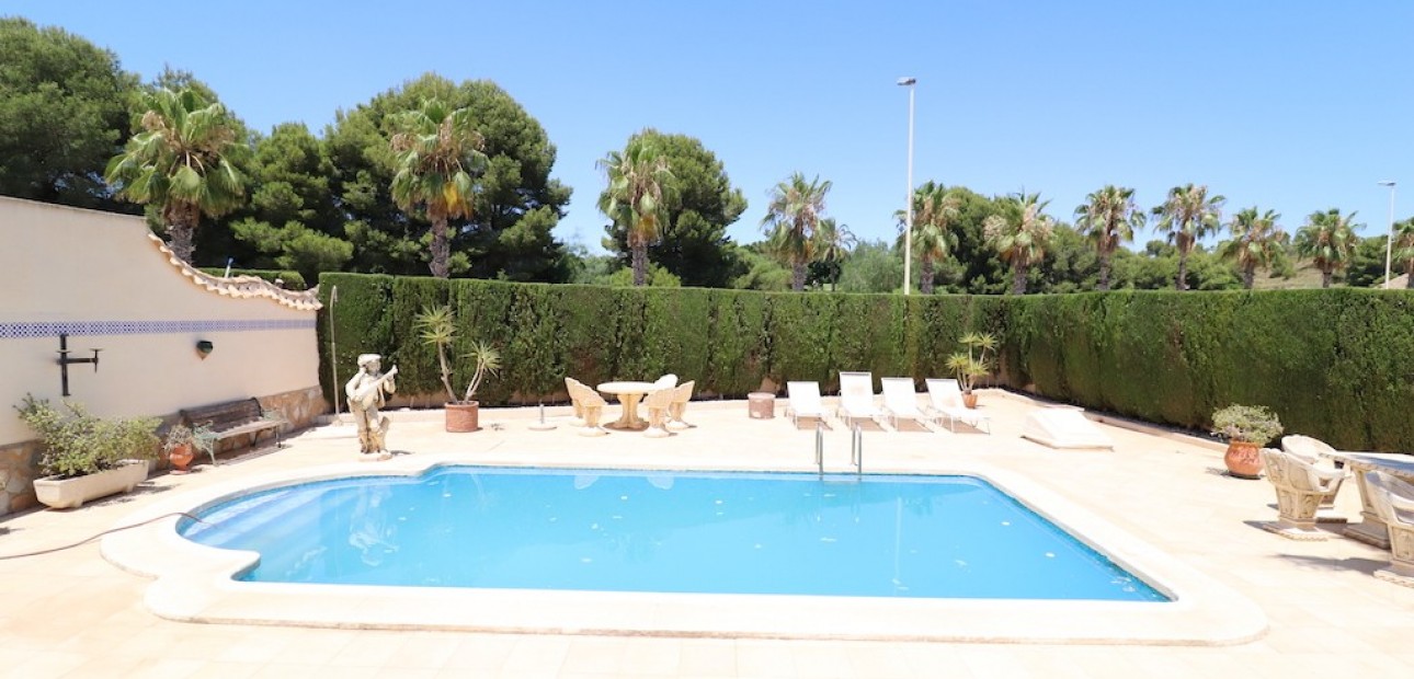 Venta - Villa -
Las Ramblas