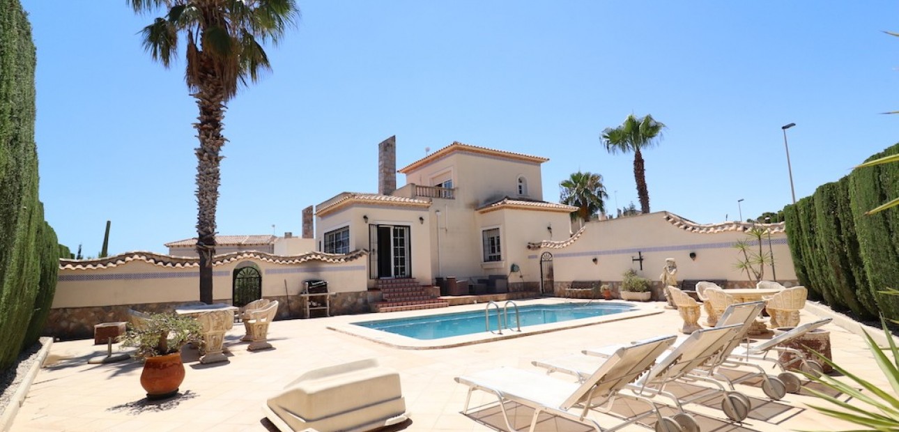 Venta - Villa -
Las Ramblas