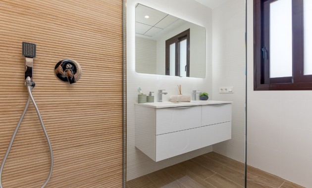 Nueva construcción  - Villa -
Benidorm