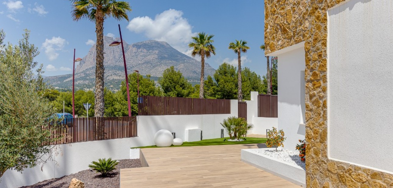 Nueva construcción  - Villa -
Benidorm