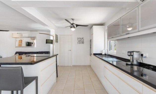 Herverkoop - Finca Country Property -
Catral