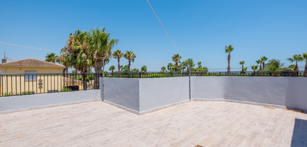 Herverkoop - Finca Country Property -
Catral