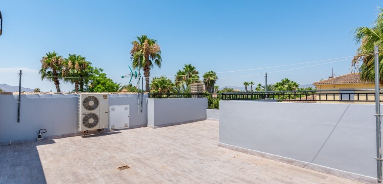 Herverkoop - Finca Country Property -
Catral