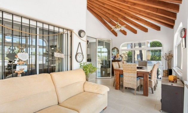 Herverkoop - Finca Country Property -
Catral