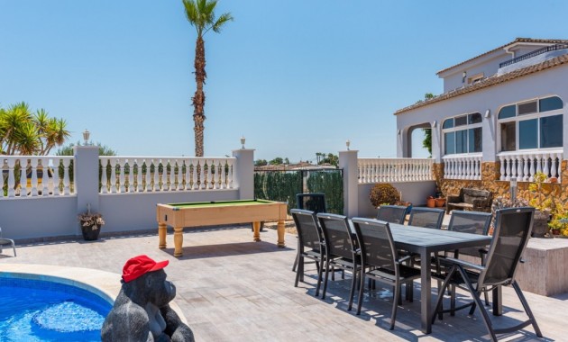 Herverkoop - Finca Country Property -
Catral