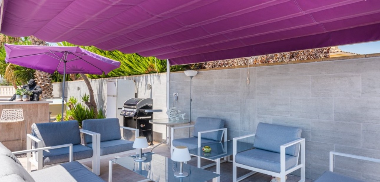 Herverkoop - Finca Country Property -
Catral