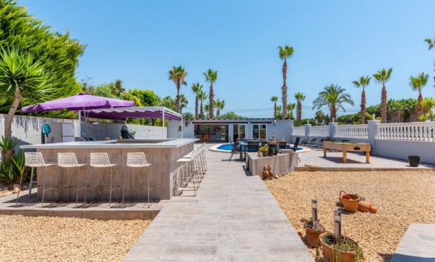 Herverkoop - Finca Country Property -
Catral