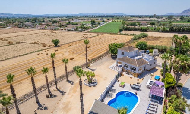 Herverkoop - Finca Country Property -
Catral