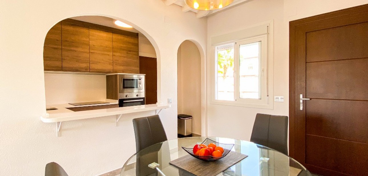 Vakantie verhuur - Appartement / flat -
Punta Prima - Cala Dorada