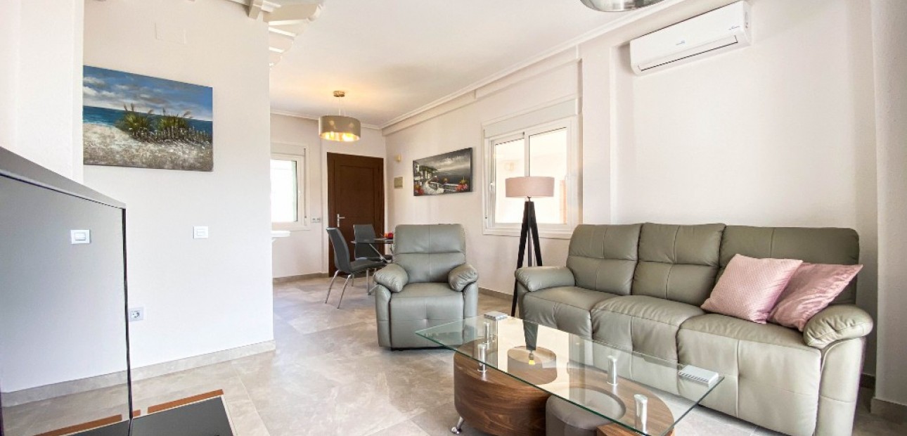 Vakantie verhuur - Appartement / flat -
Punta Prima - Cala Dorada