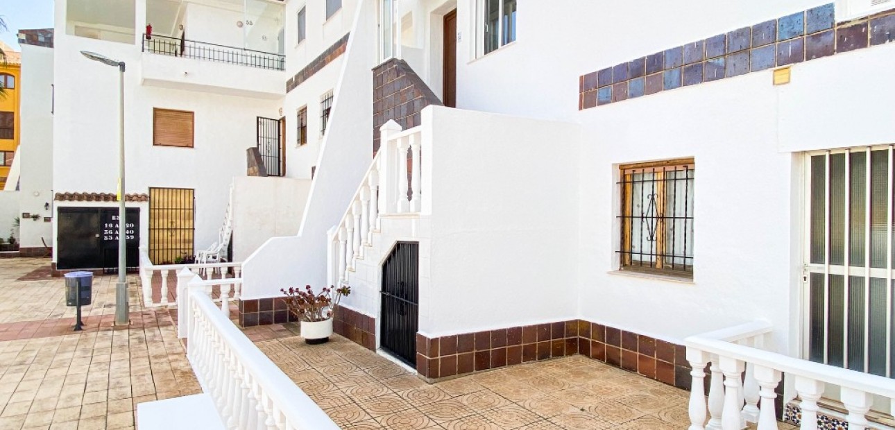 Vakantie verhuur - Appartement / flat -
Punta Prima - Cala Dorada