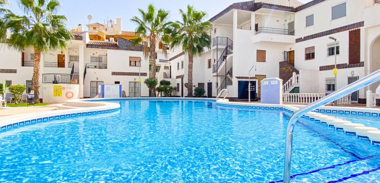 Vakantie verhuur - Appartement / flat -
Punta Prima - Cala Dorada