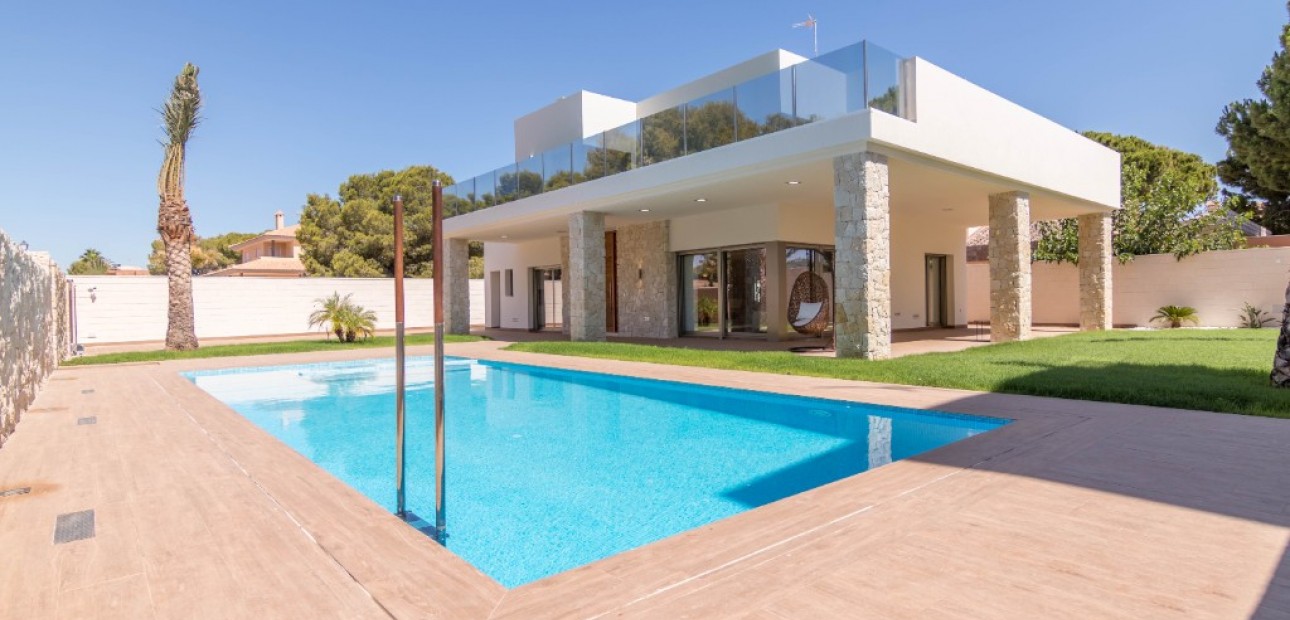 New Build - Villa -
Campoamor