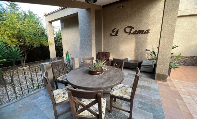 Sale - Villa -
Ciudad Quesada