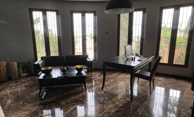 Sale - Villa -
Ciudad Quesada