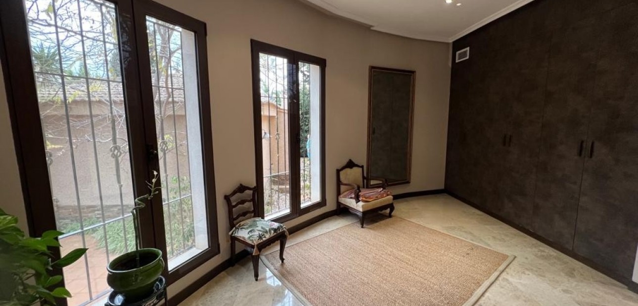 Sale - Villa -
Ciudad Quesada