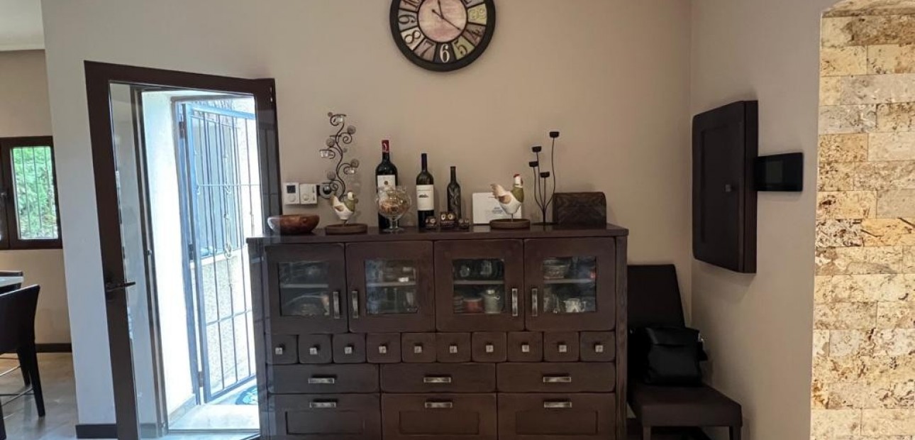 Sale - Villa -
Ciudad Quesada