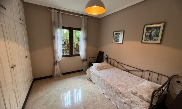 Sale - Villa -
Ciudad Quesada