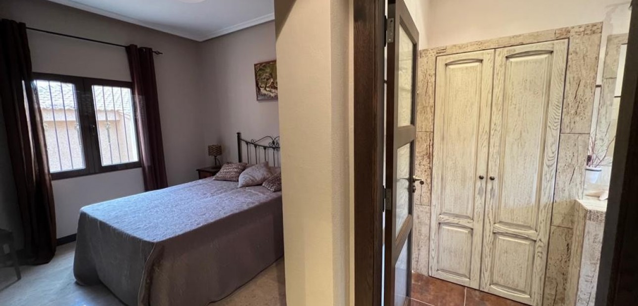 Sale - Villa -
Ciudad Quesada
