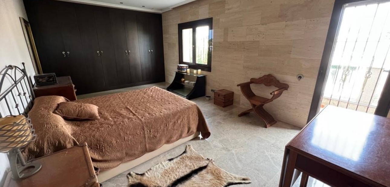 Sale - Villa -
Ciudad Quesada