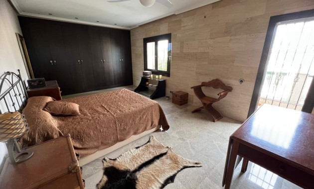 Sale - Villa -
Ciudad Quesada