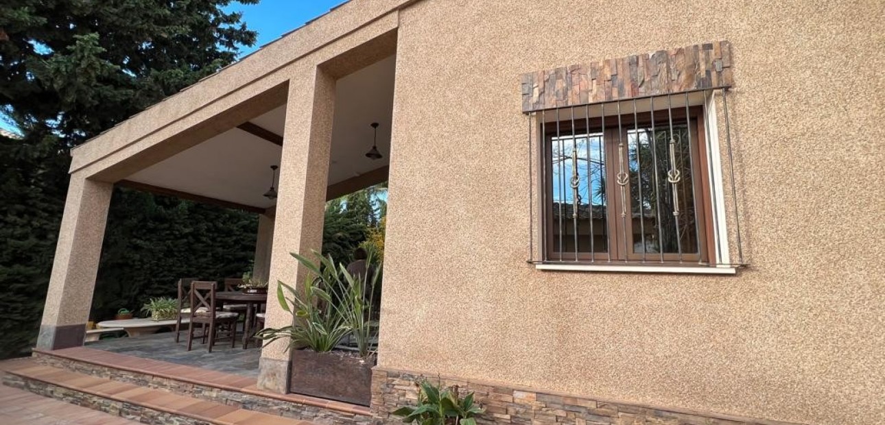 Sale - Villa -
Ciudad Quesada