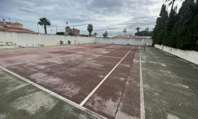 Sale - Villa -
Ciudad Quesada