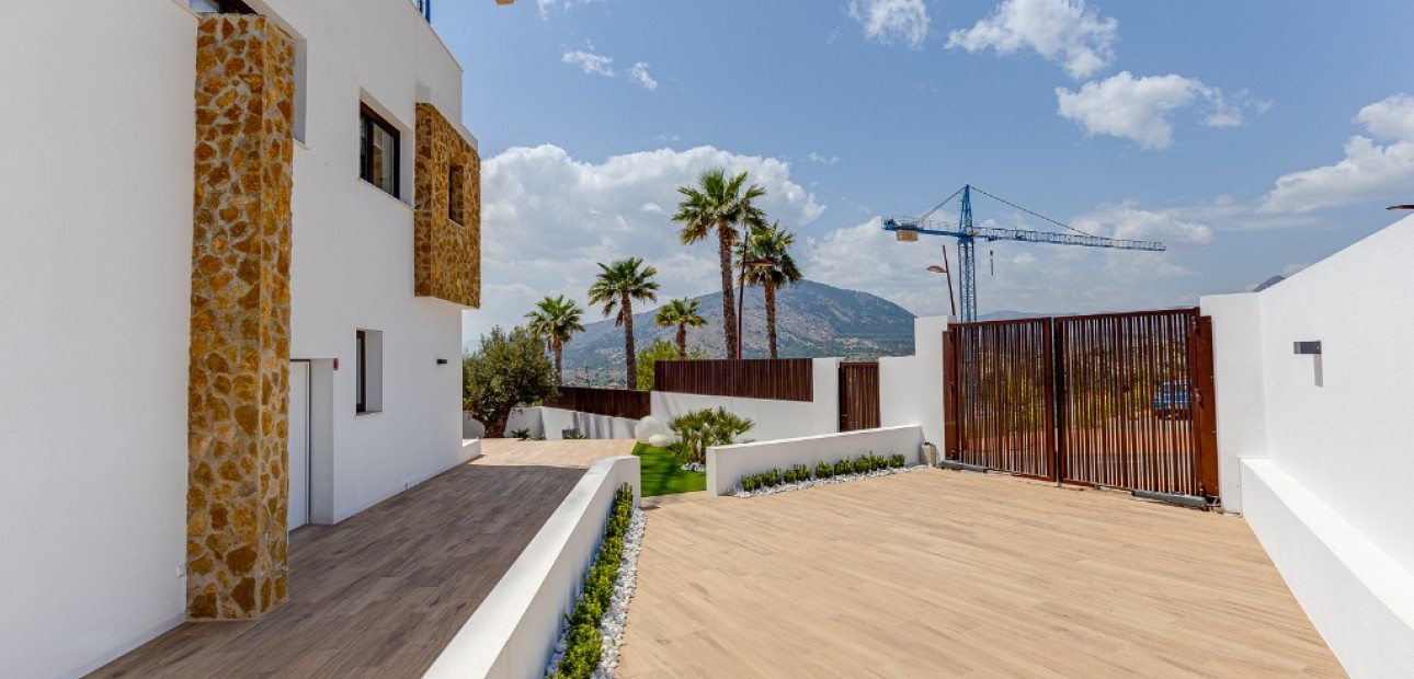 Nueva construcción  - Villa -
Finestrat