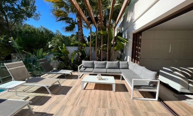 Sale - Villa -
Las Colinas - Las Colinas Golf